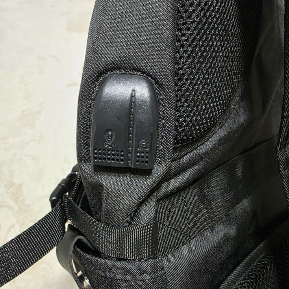 Ambor Backpack Anti Theft Lock Headphone/Battery Jack Black Zipper Pockets Cords - Picture 6 of 10